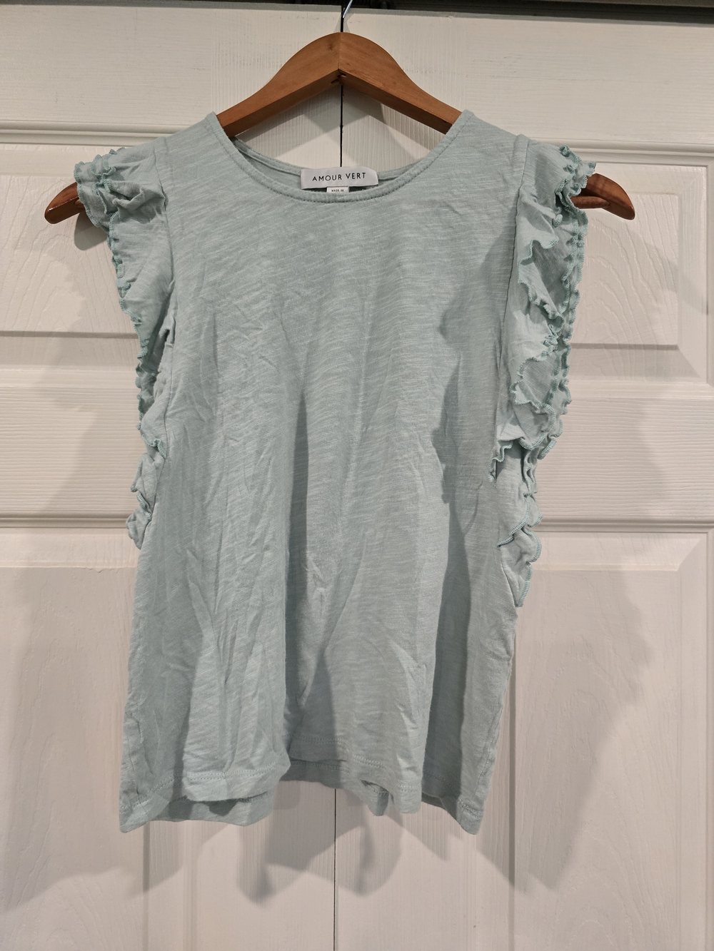 Amour Vert Women's Sea Foam Green Ruffle Sleeve Tee